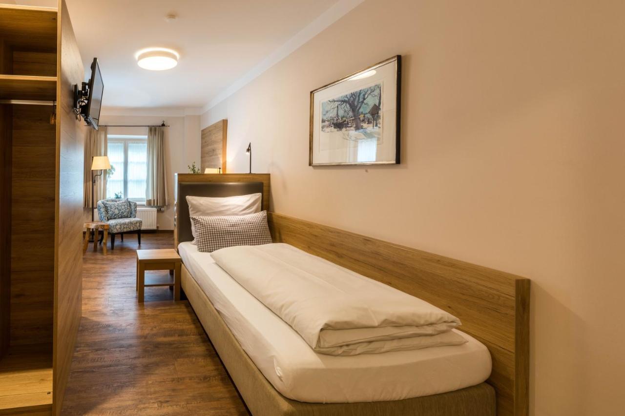 אלטמונסטר Brauereigasthof Und Hotel Maierbraeu מראה חיצוני תמונה